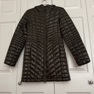 Women North face thermoball parka jacket hoodie xs in camo green